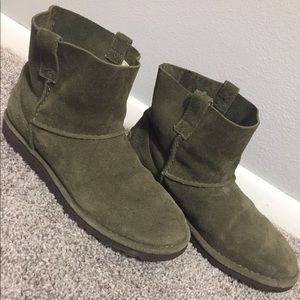 Olive Green Ugg Unlined Mini Slouch Boots